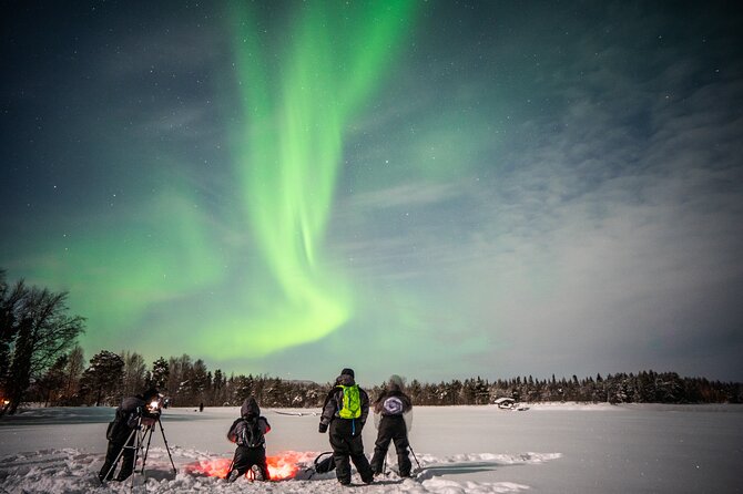 Rovaniemi Northern Lights Photography Small-Group Tour - Where you wait matters: private spots with fewer crowds
