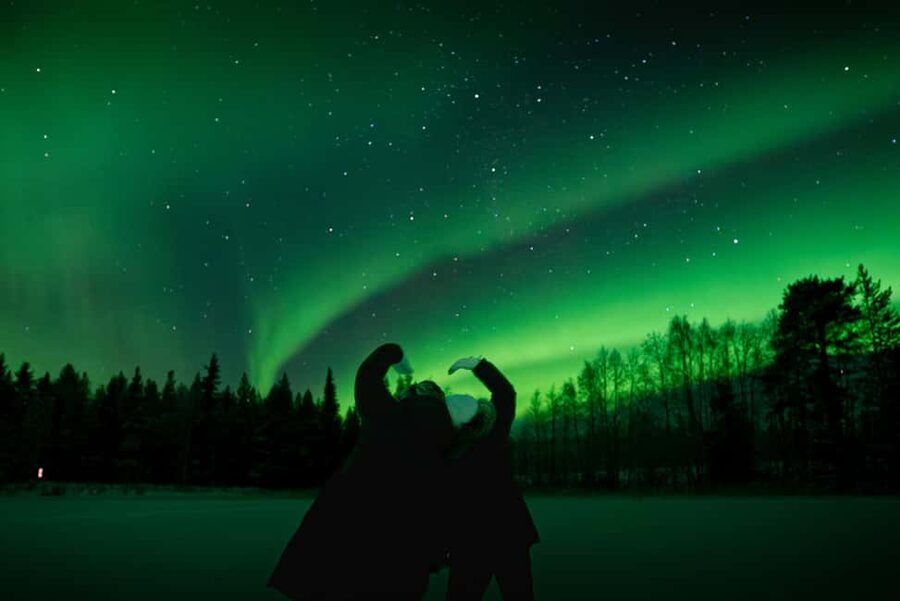 Rovaniemi: Northern Lights Photography Tour & BBQ - Meet at Rovaniemi city center, then get warm before you chase the sky