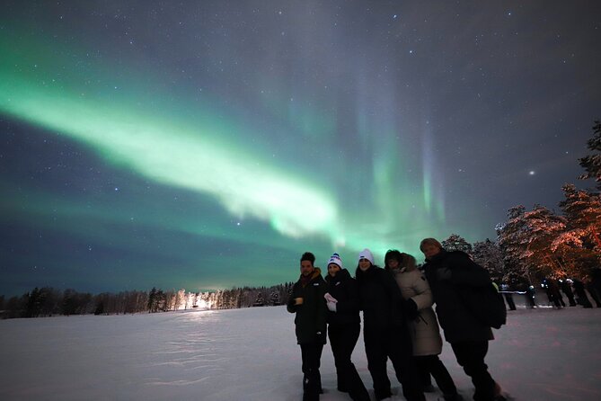 Rovaniemi: Northern Lights Pro Guaranteed - Unlimited Distance - Start times, pickup, and why you might be out until after 3 am