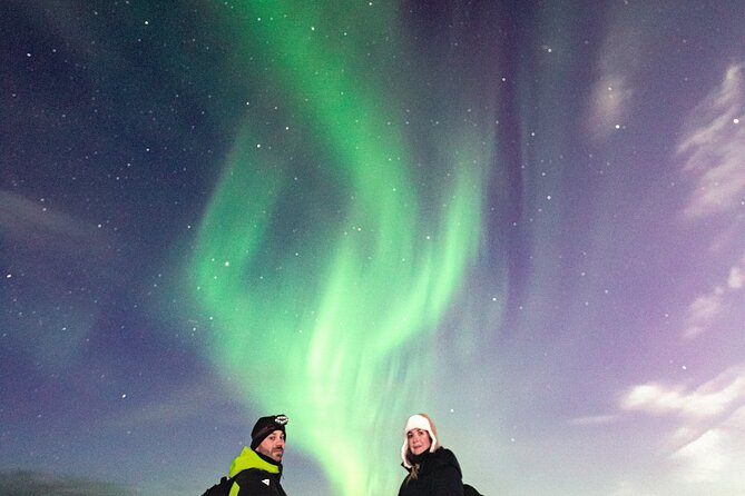 Rovaniemi: Northern Lights Pro Guaranteed - Unlimited (PRIVATE) - Private Guide Attention: Up to 8 People Means Less Waiting Around