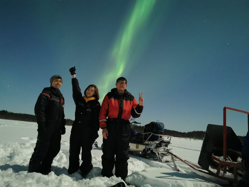 Rovaniemi: Northern Lights Sledge Ride - Entering the Arctic night from Rovaniemi, with Santa Claus Village as your jump-off point