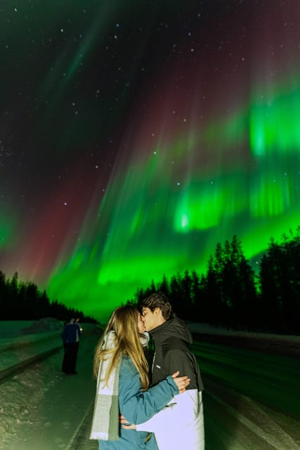 Rovaniemi: Northern Lights Tour with Guarantee - Timing in Lapland: Flexible Start Times That Match the Sky
