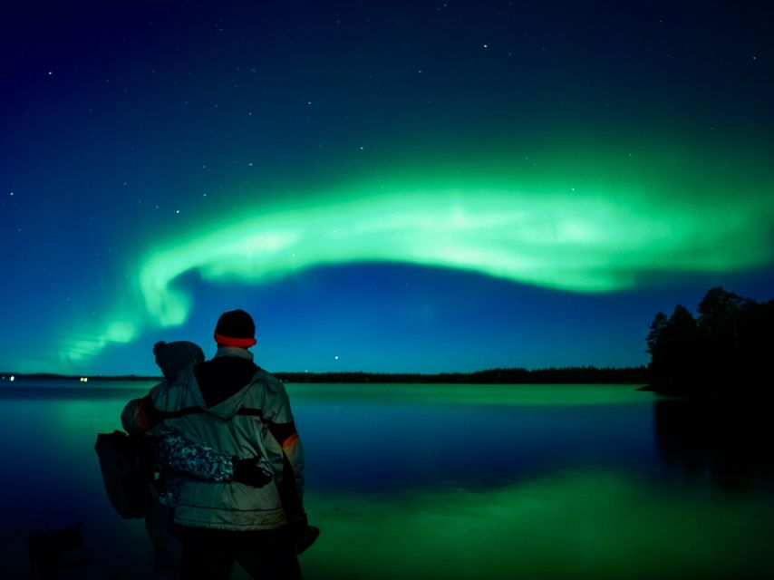 Rovaniemi: Northern Lights Tour with Guaranteed Sightings - Pickup to First Stop: What Your Night Feels Like From Start to Finish