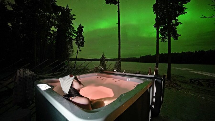 Rovaniemi: Private Sauna, Jacuzzi and Dinner - Who should book this private sauna and dinner in Rovaniemi