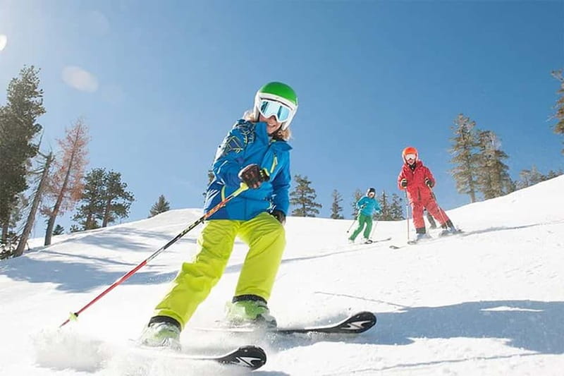Rovaniemi: Slalom and Alpine Skiing - What’s included, and what you should plan to bring yourself