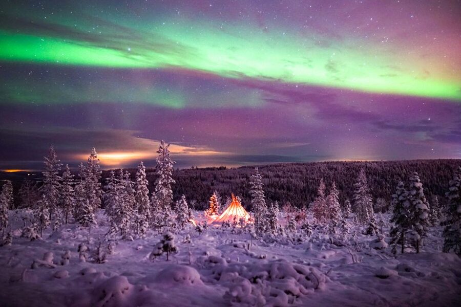Rovaniemi: Small-Group Northern Lights Wilderness Tour - Gear up in Finland, and what you still need to pack