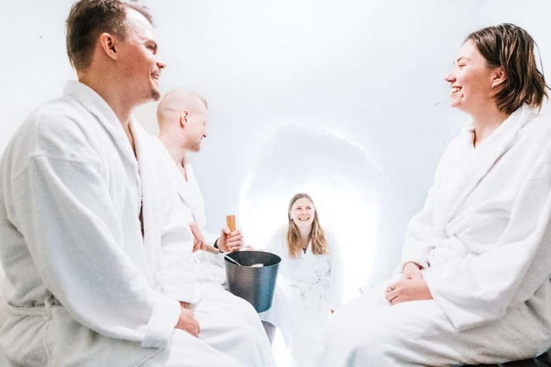 Rovaniemi: Snow Sauna Experience, Jacuzzi and Dinner in Kota - Who Should Book This Snow Sauna and Kota Dinner (and Who Might Skip It)