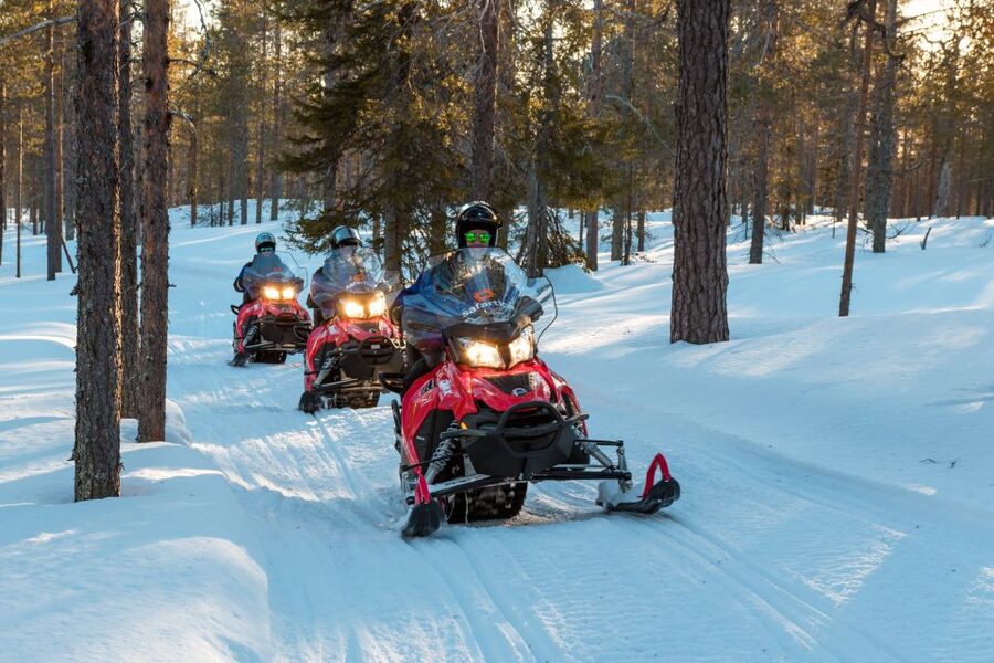 Rovaniemi: Snowmobile and Ice Fishing Adventure with Lunch - Ice Fishing the Finnish Way, Drilling Your Own Hole, and Accepting the Outcome