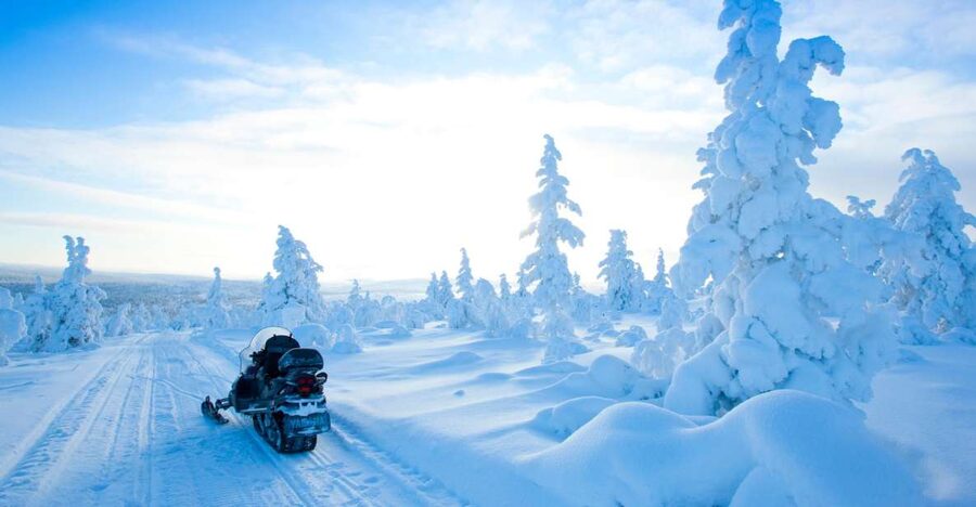 Rovaniemi: Snowmobile Safari in the Arctic Circle - How this Arctic Circle snowmobile safari works in 3 hours