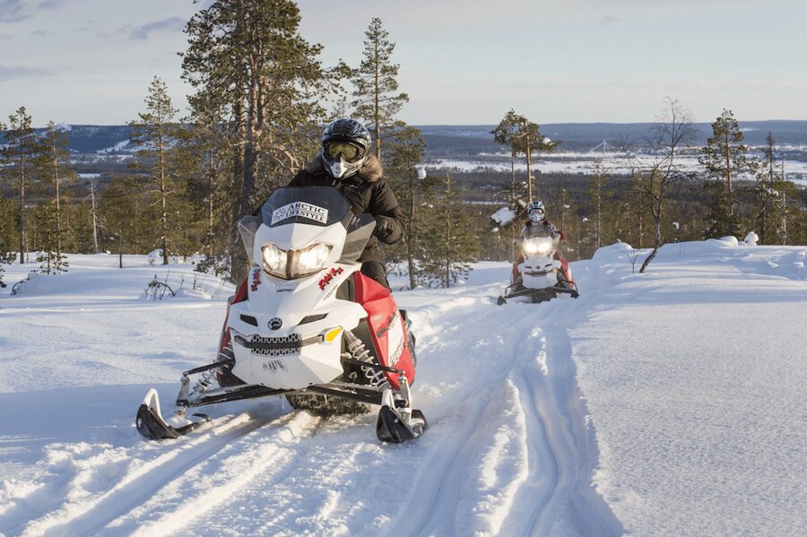 Rovaniemi: Snowmobile Sprint Safari - The One-Hour Snowmobile Safari Through Lapland Snow