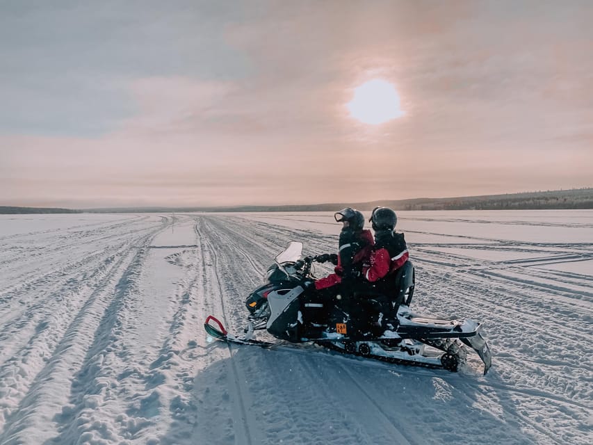 Rovaniemi: Snowmobile Sprint Safari - Safety Briefing That Teaches You How to Ride Calmly