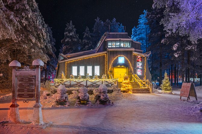 Snowmobile Safari to Search for the Northern Lights - Thermal gear and photo stops, the comfort and value you actually feel
