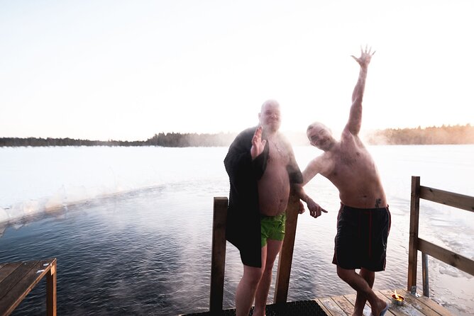 Traditional Lappish evening in the wilderness with dinner - Why the sauna plus Arctic lake rhythm is so worth it