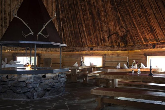 Wild Reindeers Safari + Lunch in Glass Igloo (private service) - Lunch in a Glass Igloo: 3 Courses, Cozy Firelight, and Menu Options